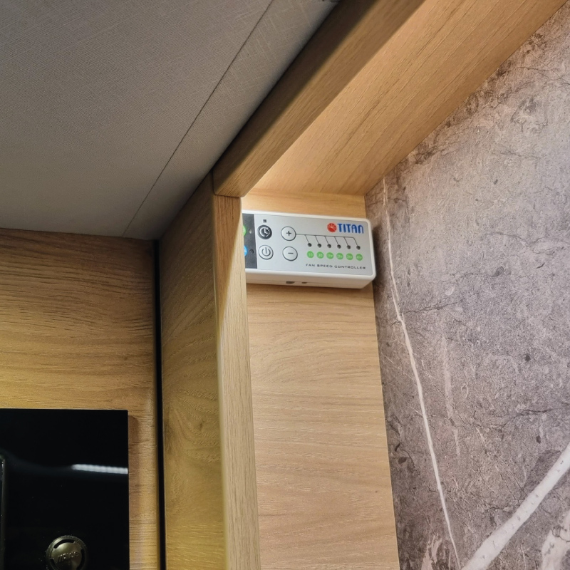 Kuehlschrank-+-Backofen-4